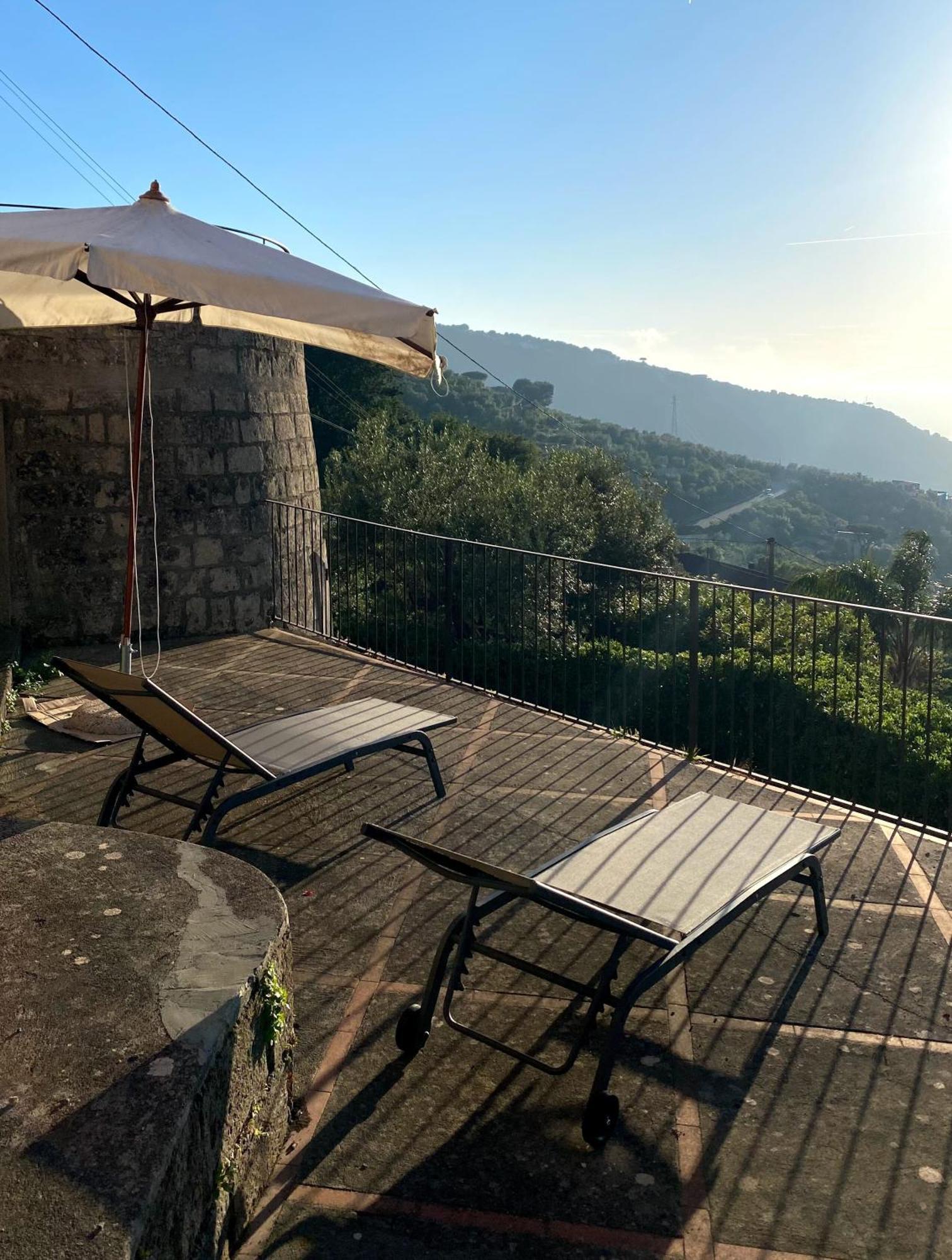 Collywood Villa Piano di Sorrento Bagian luar foto